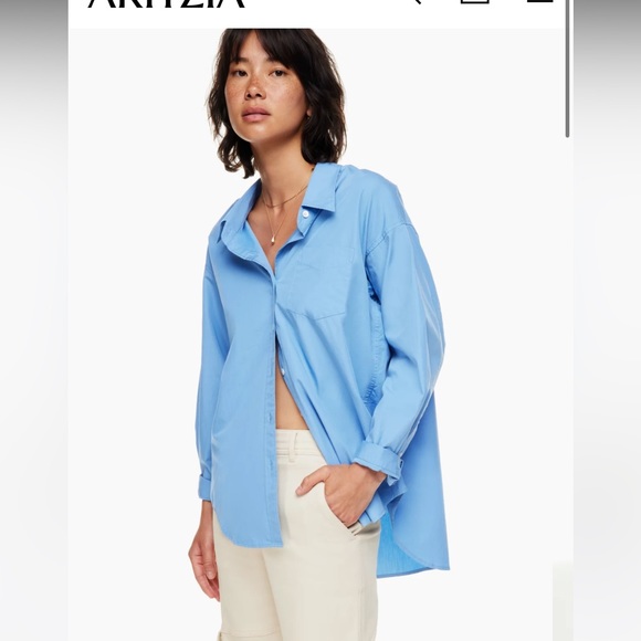 Aritzia Relaxed Button Up - Picture 2 of 3